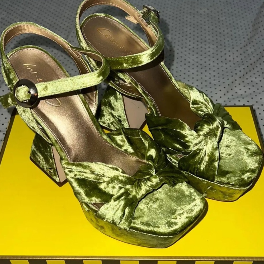 Circus by Sam Edelman Green Velvet Platform Heels